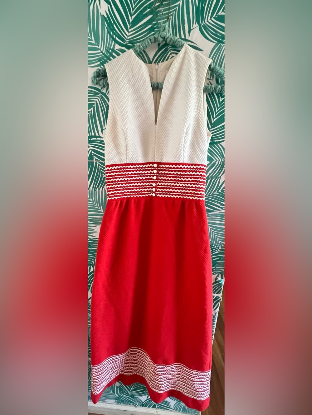 Vintage PLW by Lee Evan’s red & white dress a bodice & textured skirt Gay Gibson